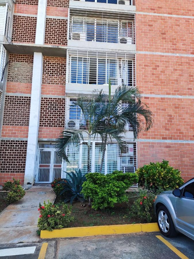 Apartamento Frente Al Aeropuerto De Maiquetía Exterior foto